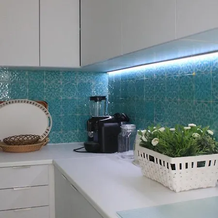 Fantastica Casa Com 4 Quartos Na Prainha Hébergement de vacances Alvor