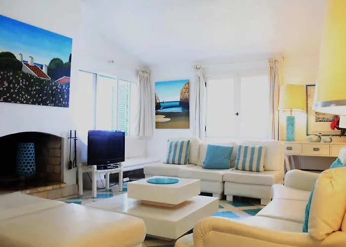 펜션 Fantastica Casa Com 4 Quartos Na Prainha 알보르